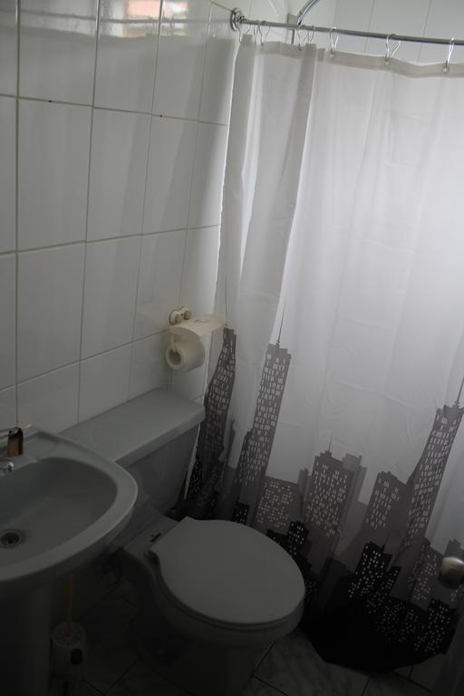 Puma House Hostel Πουέρτο Νατάλες Εξωτερικό φωτογραφία