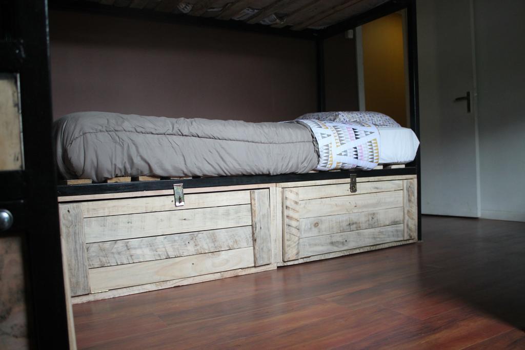 Puma House Hostel Πουέρτο Νατάλες Εξωτερικό φωτογραφία