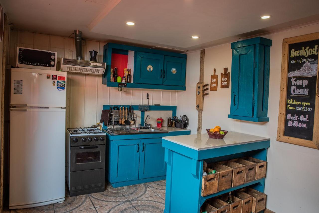 Puma House Hostel Πουέρτο Νατάλες Εξωτερικό φωτογραφία